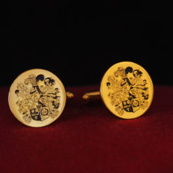 Manschettenknöpfe mit Wappen